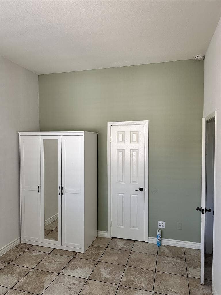 Single room with bathroom attached
