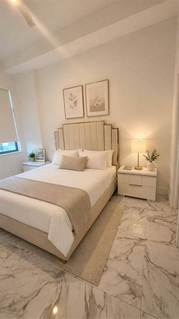 Luxury private room, walk in closet