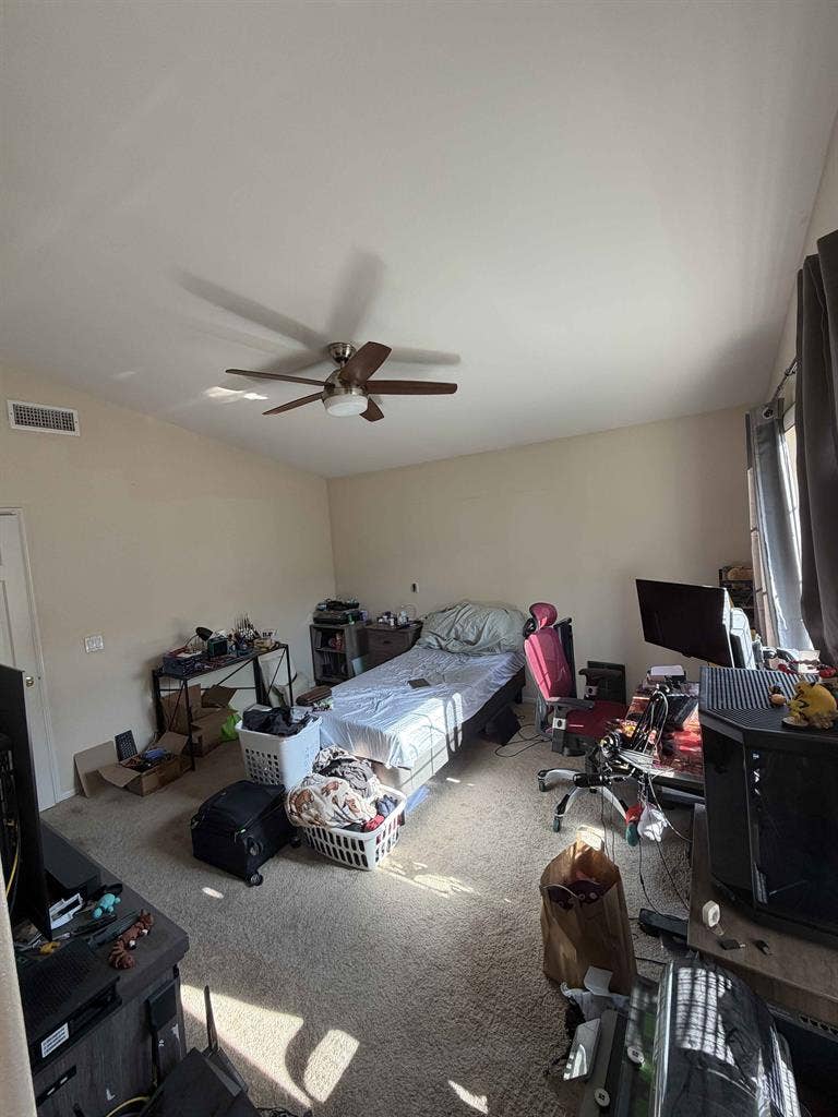 Master Bedroom in Mira Mesa!