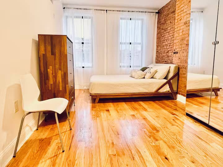 Room for Student or Professional