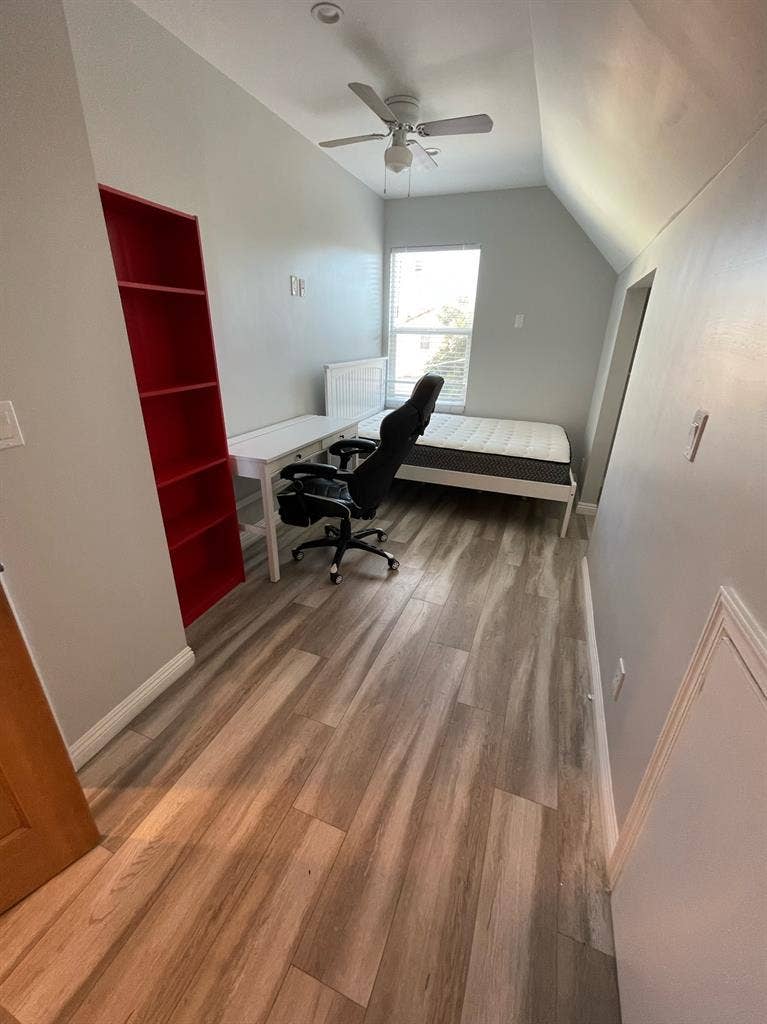 Private rooms near USC for $900