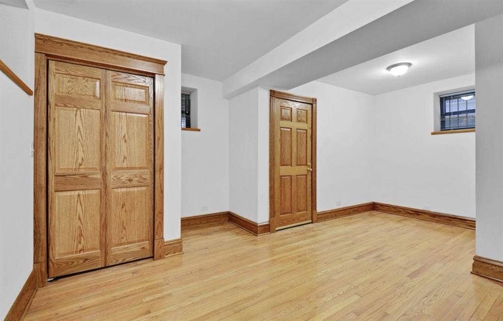 bed/bath available in west lakeview