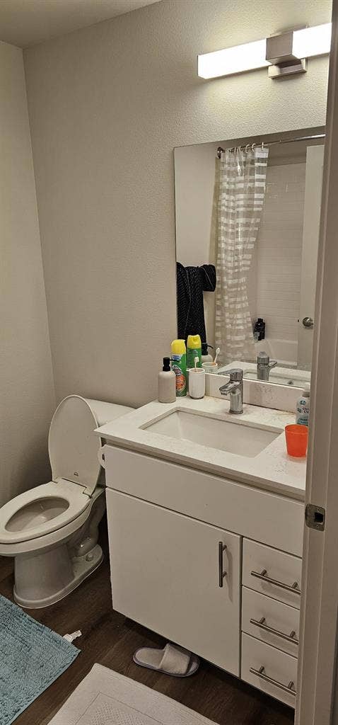 Replacing roommate moving out.