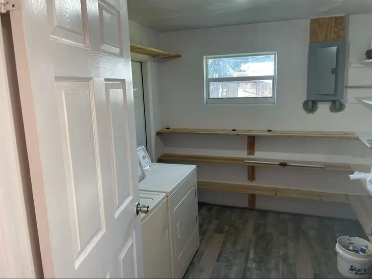 Master Bedroom For Rent