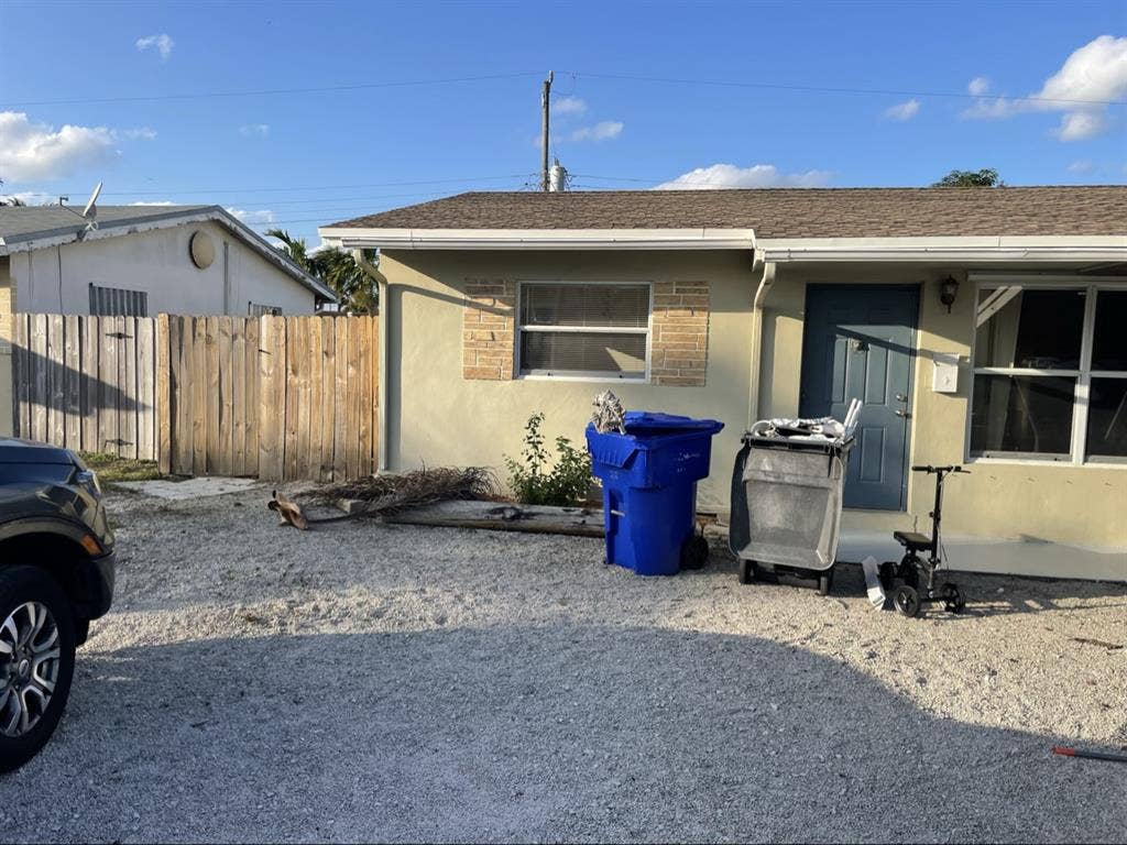 Master Bedroom For Rent