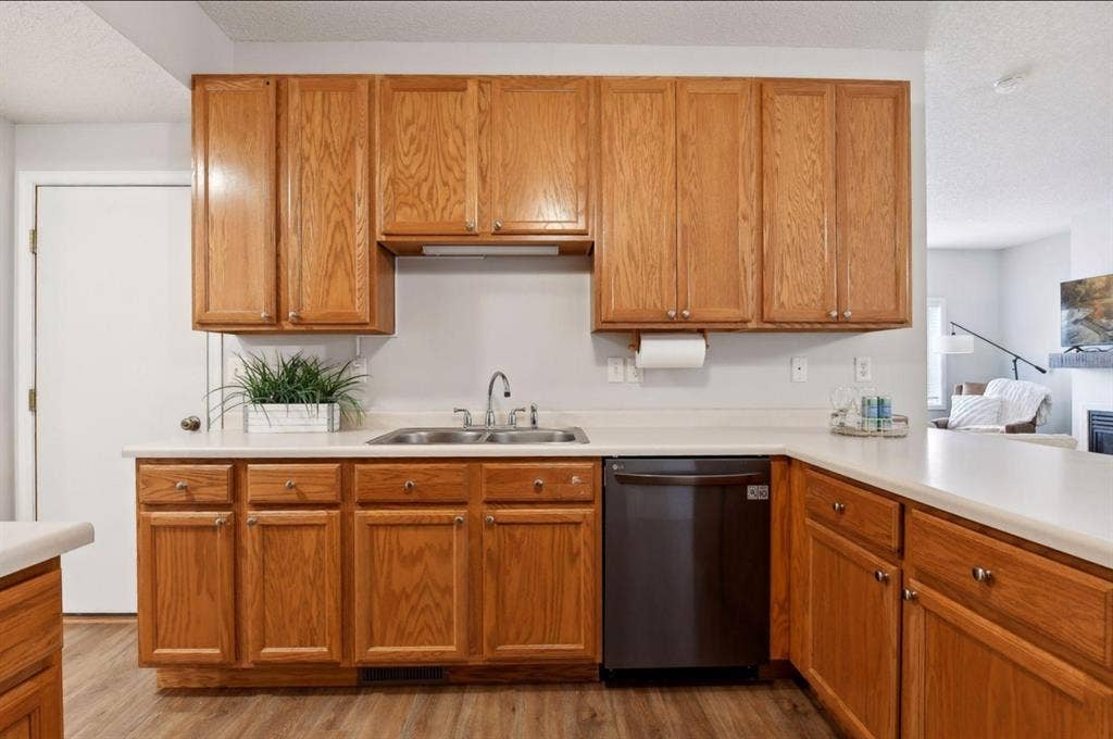 Spacious room in Chaska