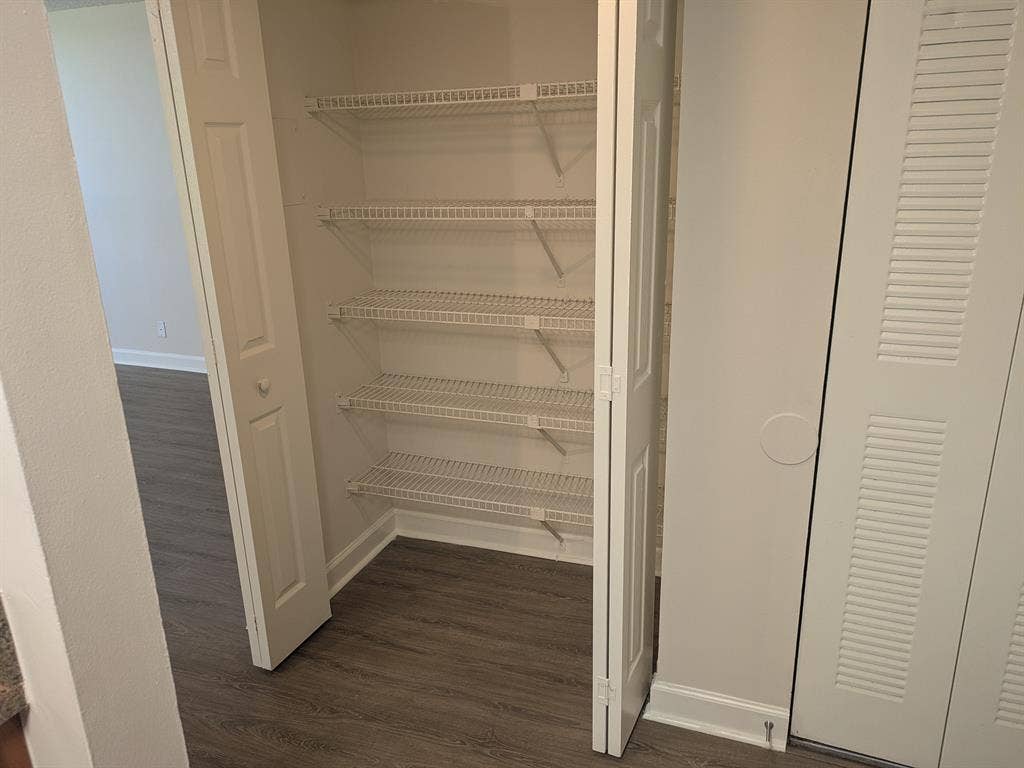 Room available in Miami lakes