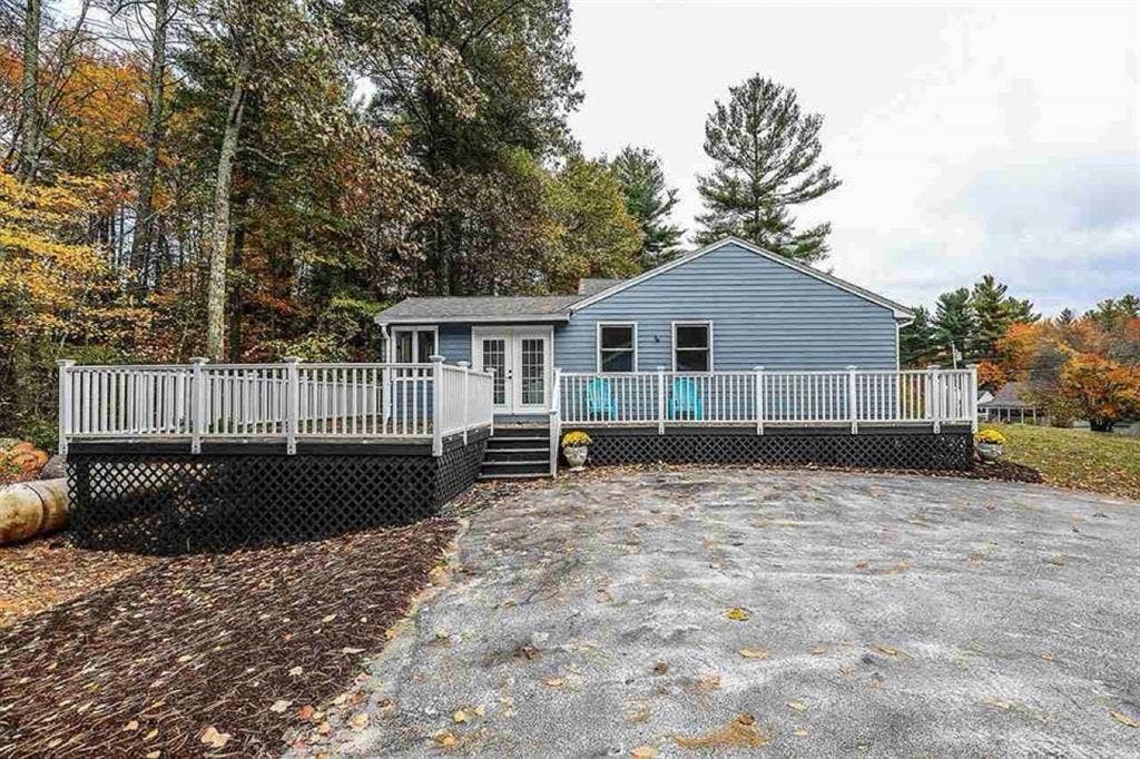 Room for rent and share areas