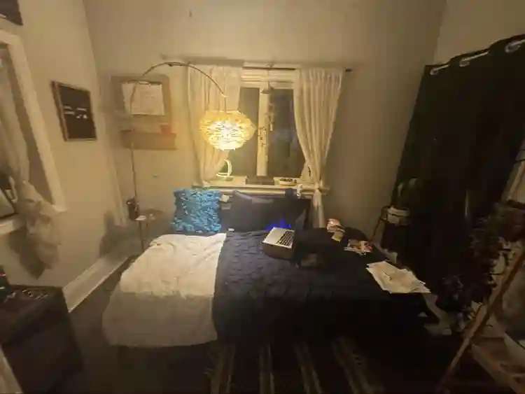 Cozy Furnished Room w/ Bath & Kit