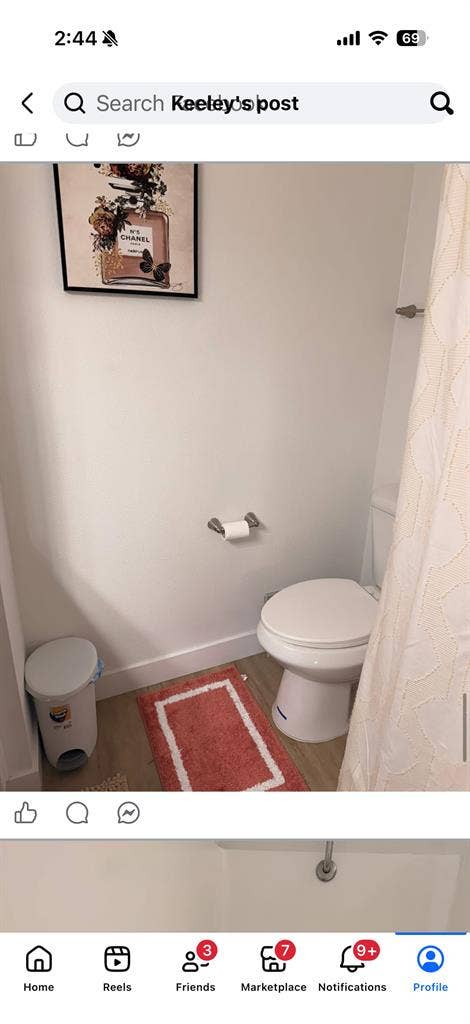 Room in PB Apartment!