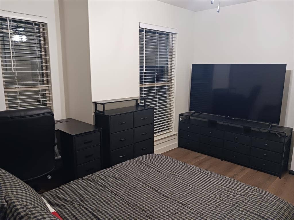 3 nice furnished rooms in new home
