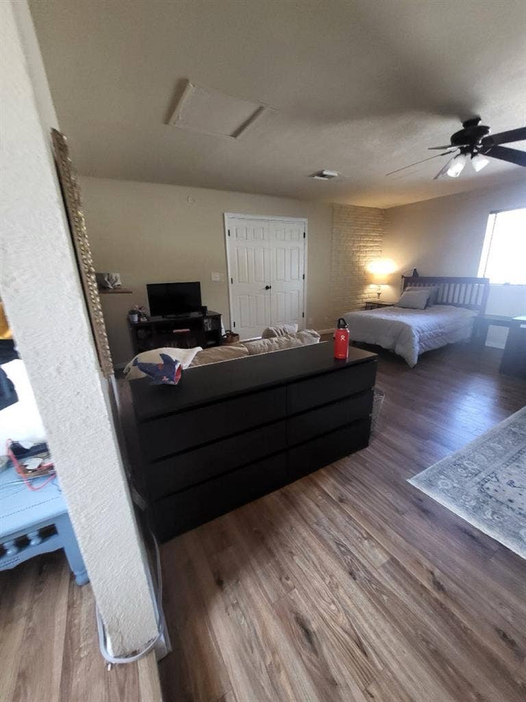 Beautiful room to rent..