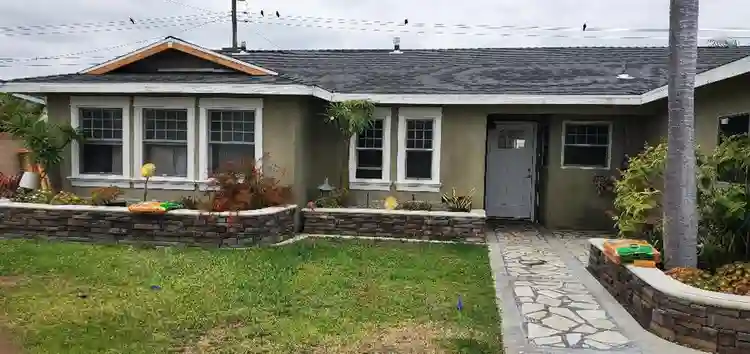 Room for Rent - Quiet and Clean