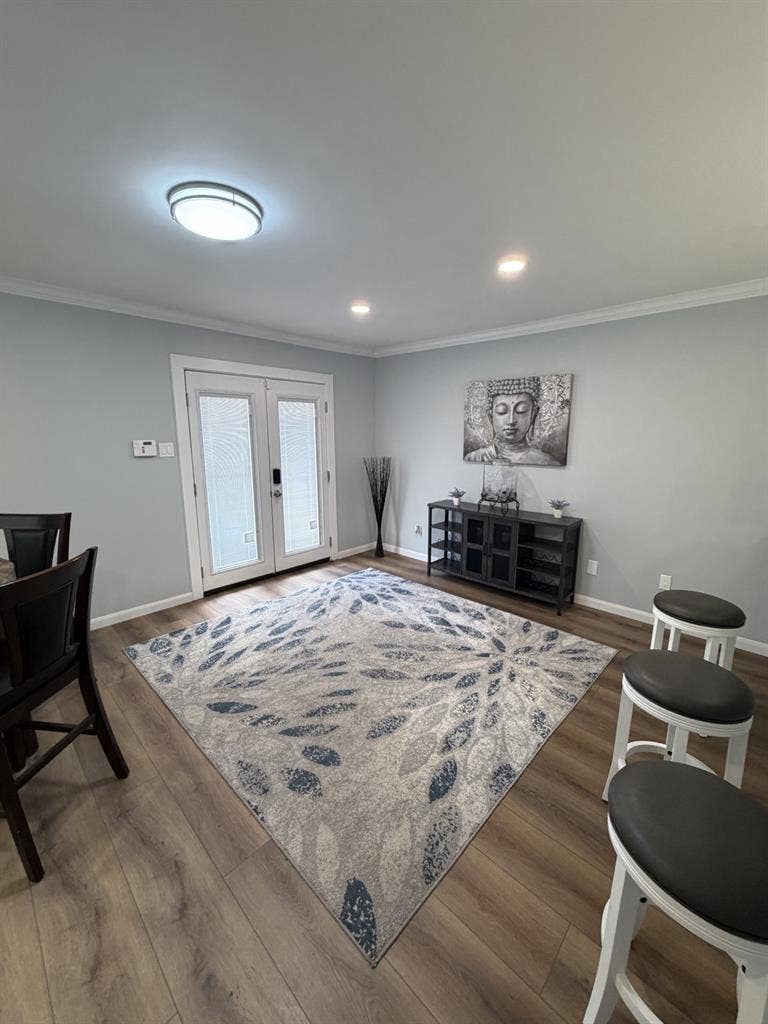 Room for rent (roommate)