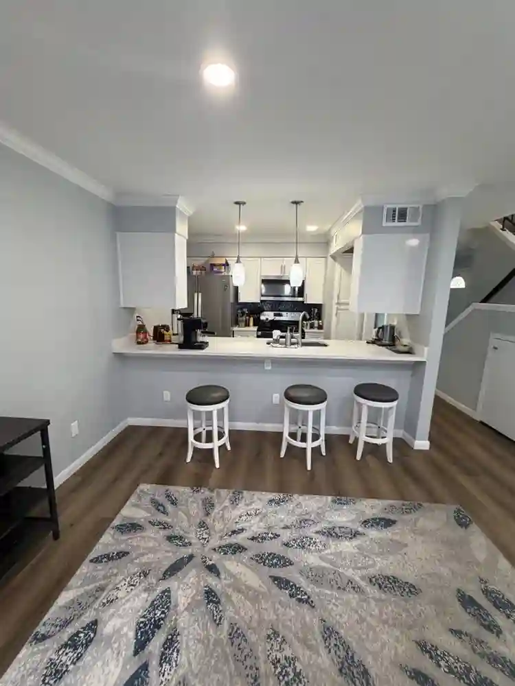 Room for rent (roommate)