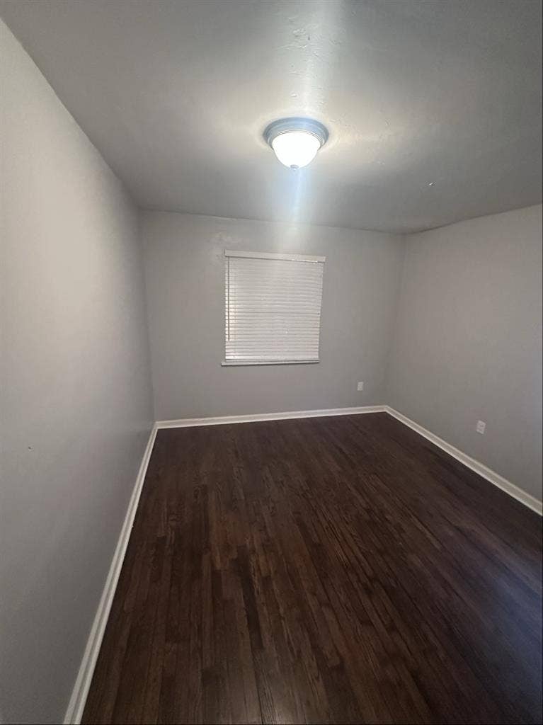 Private Room for Rent in home
