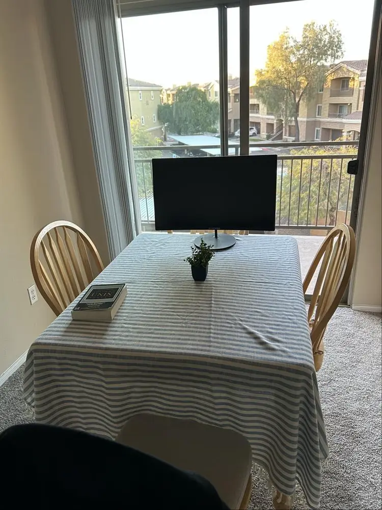 lease transfer/apartment available