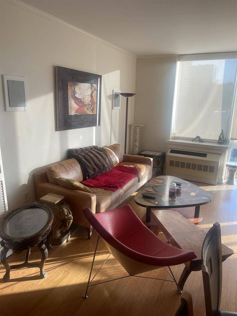 Luxury Condo Private Bedroom/Bath
