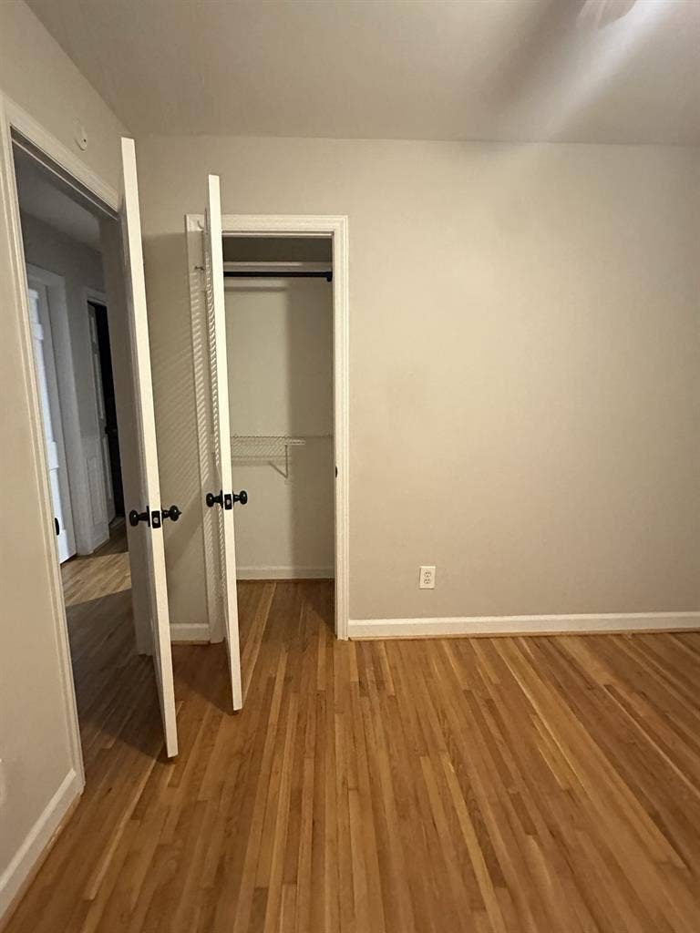 Room Available -Women only home