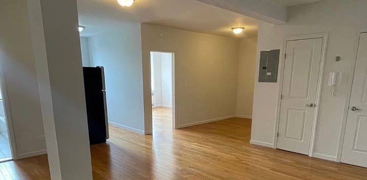 Roommate needed - Sept 1 move in!