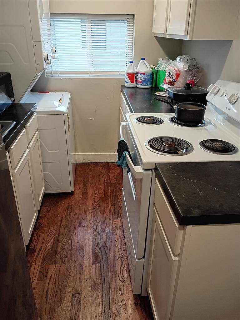 Roommate wanted