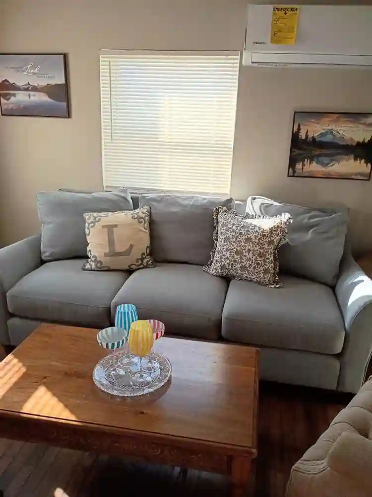 Roommate wanted