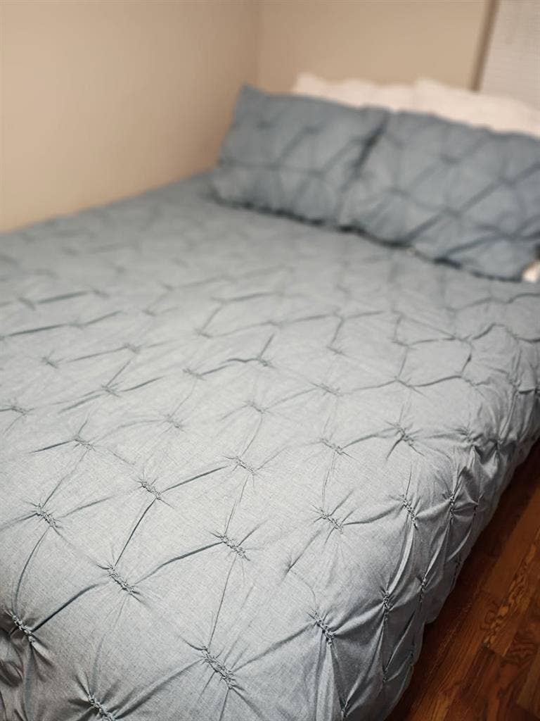 Roommate wanted