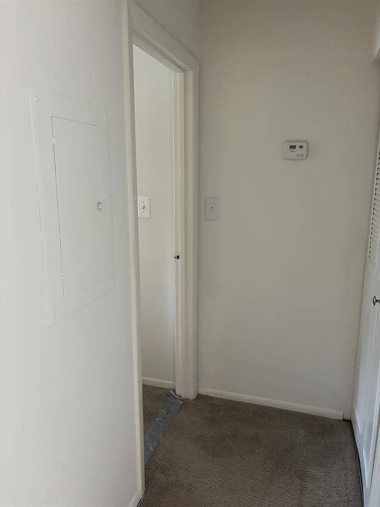 ROOMATE WANTED - $1000 / Month