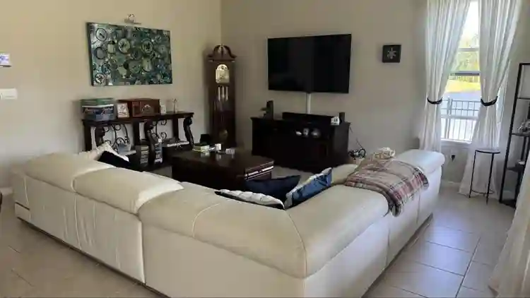 Harmony House - 1 or 2 rooms/baths