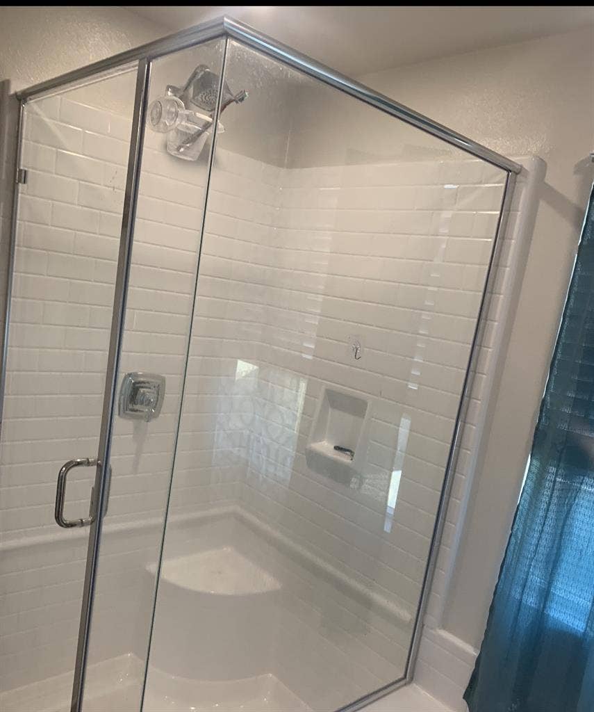 Renting my master bedroom