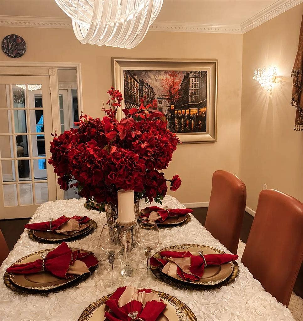 Luxury Pre-War Townhouse Bronx 5BR