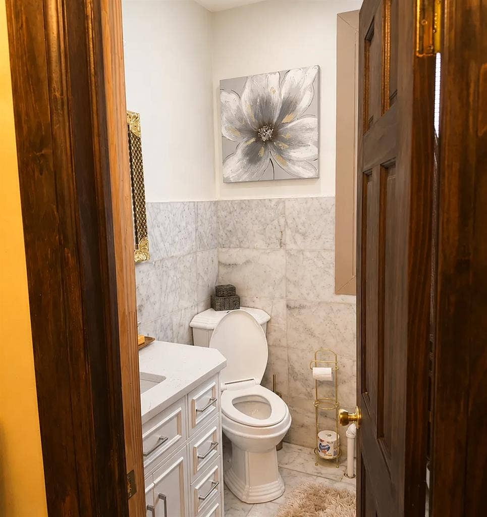 Luxury Pre-War Townhouse Bronx 5BR