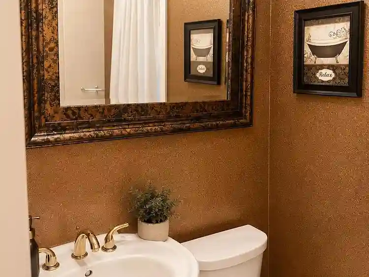 Luxury Pre-War Townhouse Bronx 5BR
