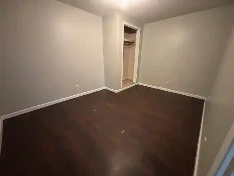 1 Bedroom Apartment available NOW