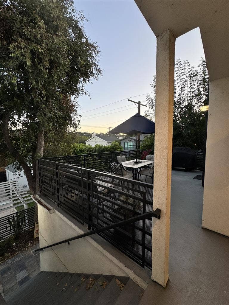 Private Rm/BR - Aug26 (Studio City)