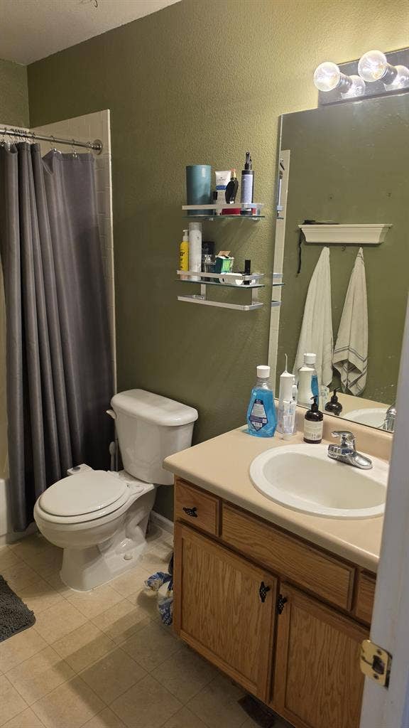 Room Available in Fort Collins