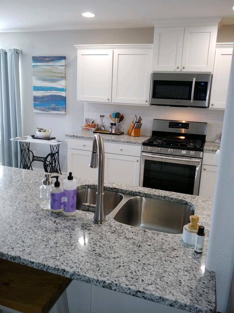 Fully furnished room for rent