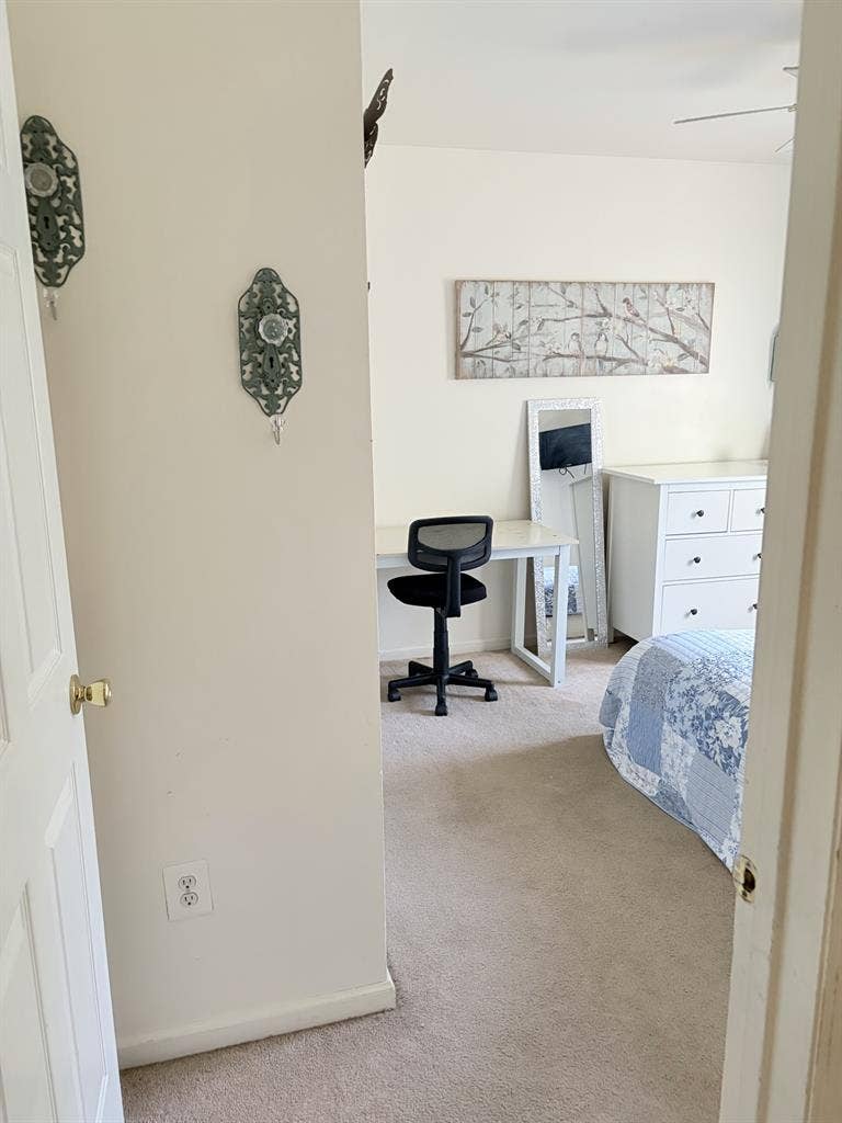 Room for Rent for a quite Tenant