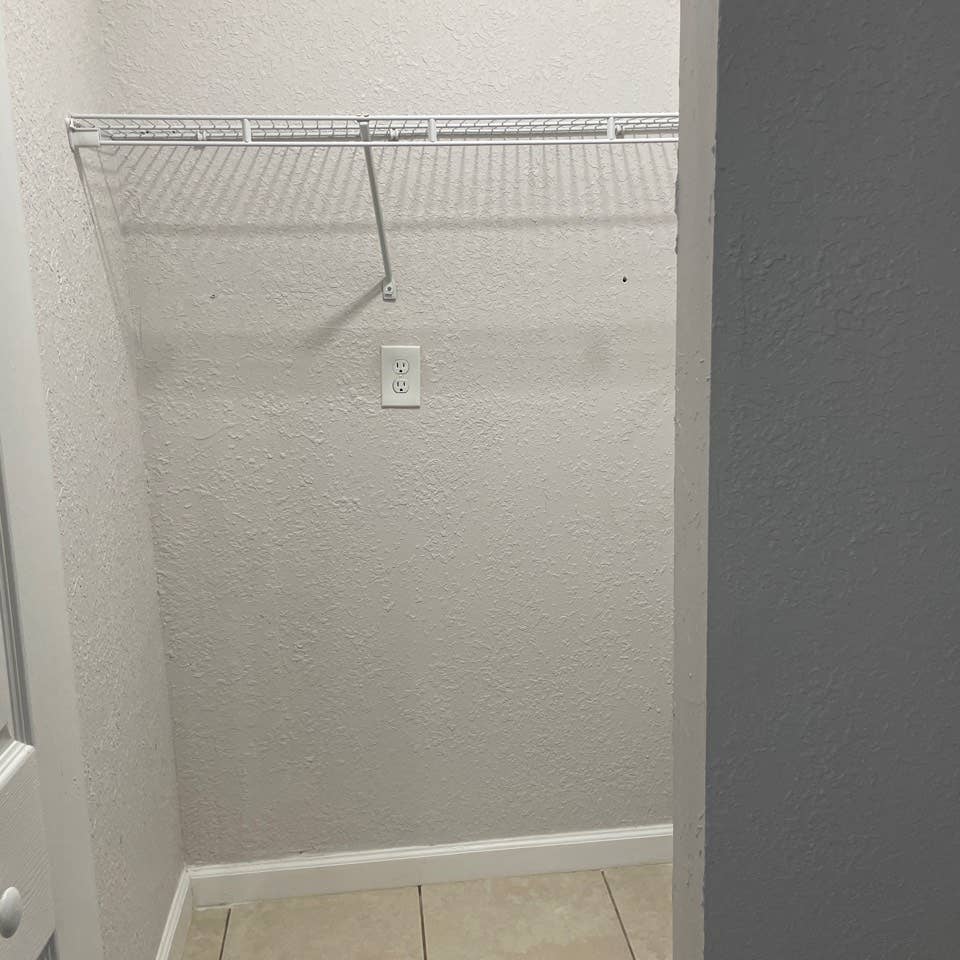Looking for a roommate,