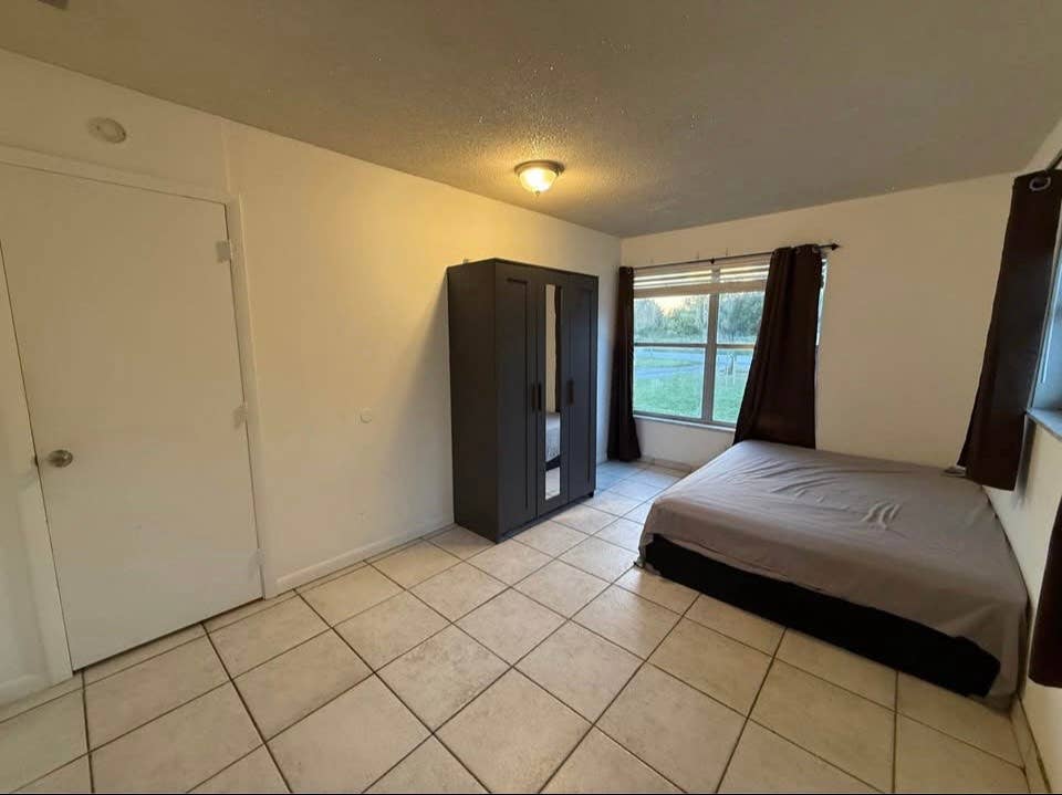 Private furnished room for rent