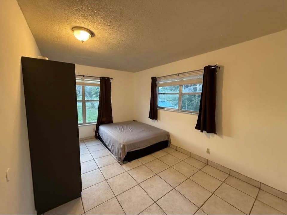 Private furnished room for rent