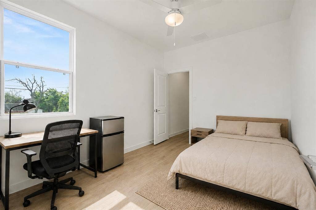 Luxury Student House Near UH Rice