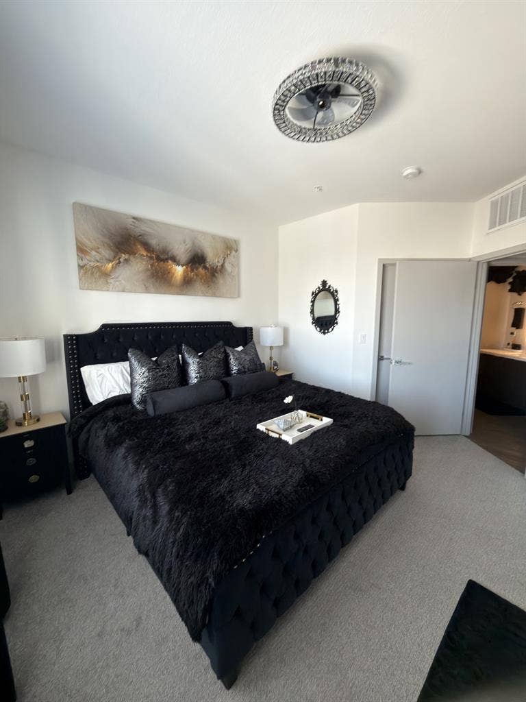 Luxury FURNISHED King Room & Bath