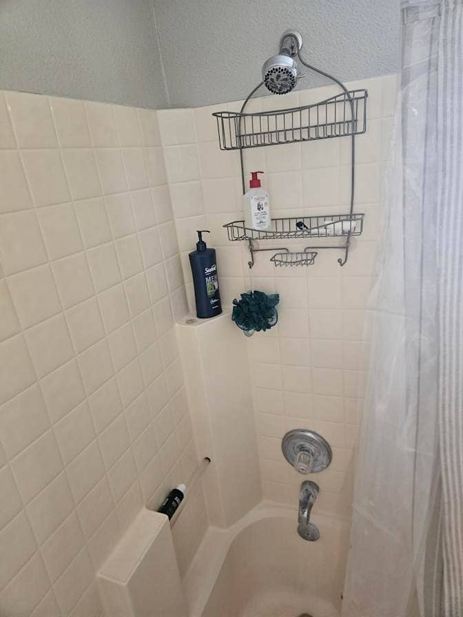 July 1st Two private rooms and bath