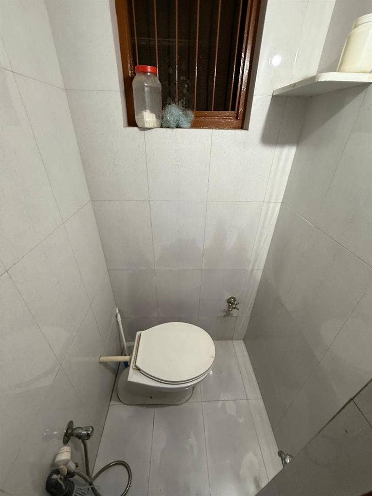 Roommate Required in Double Sharing