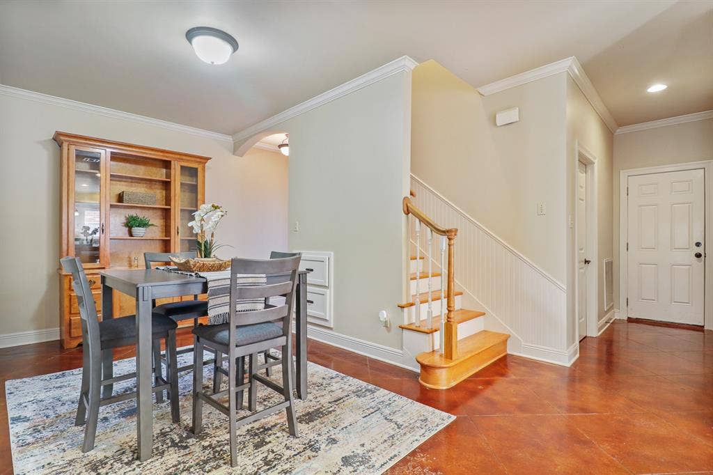 Two guest rooms for rent