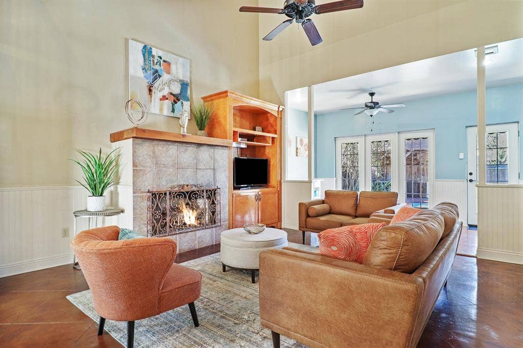 Two guest rooms for rent