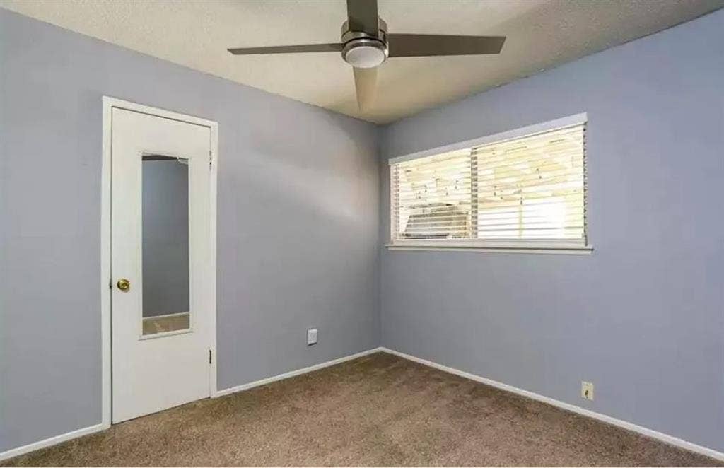 Private room for rent