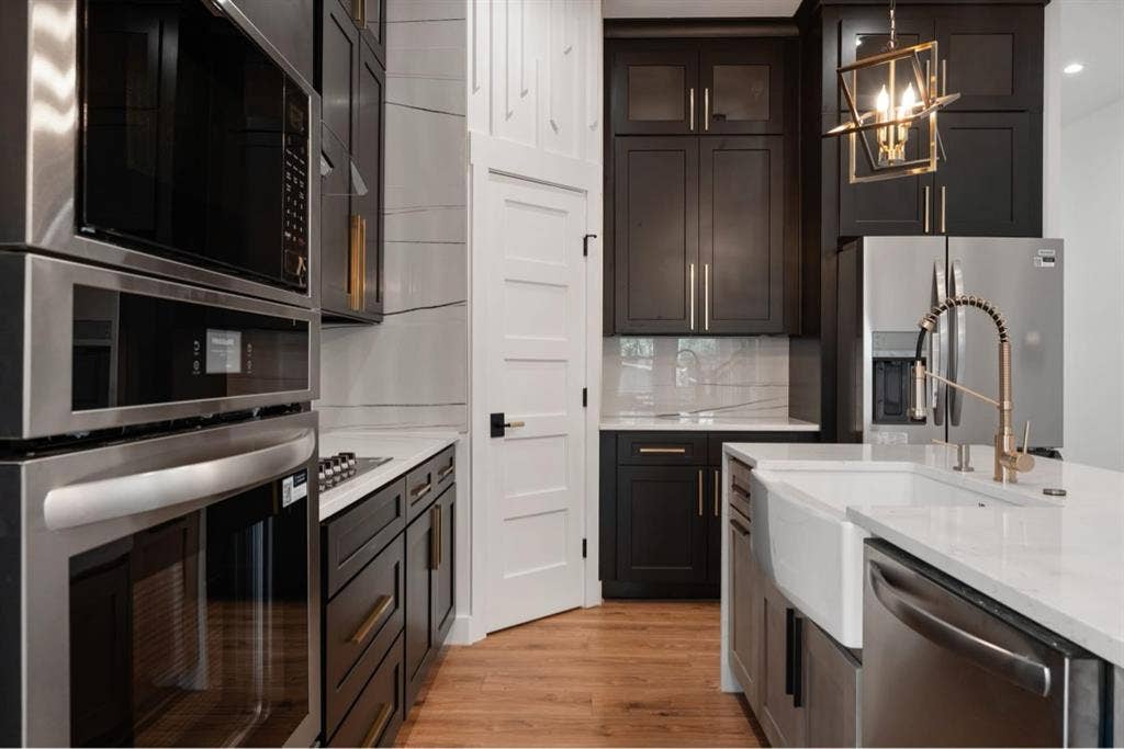 Roomates Wanted luxury home 3DT