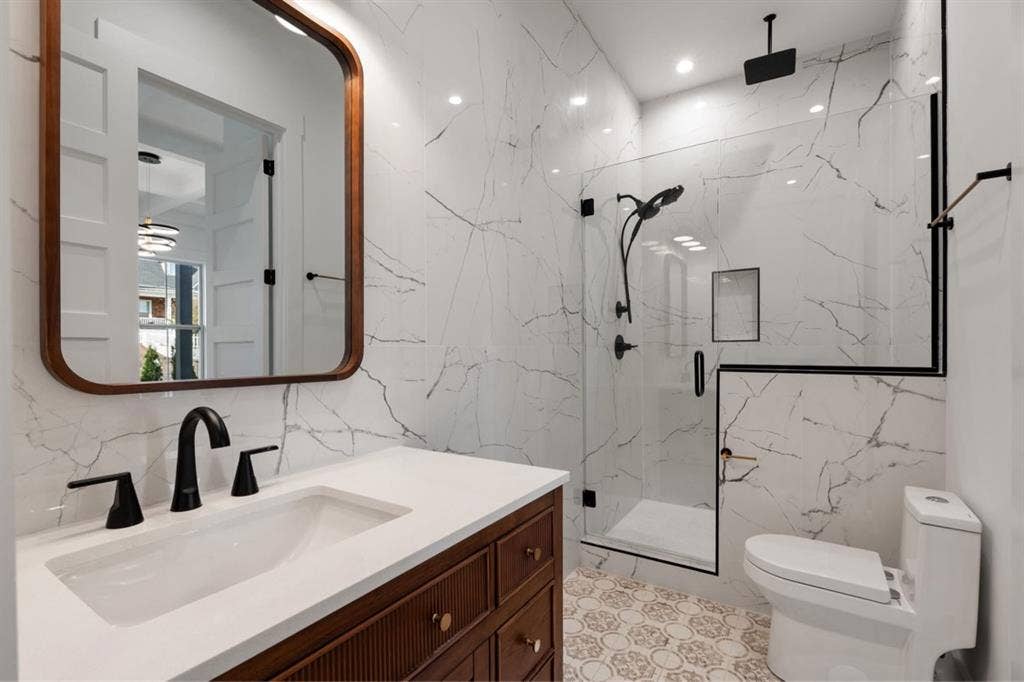 Roomates Wanted luxury home 3DT